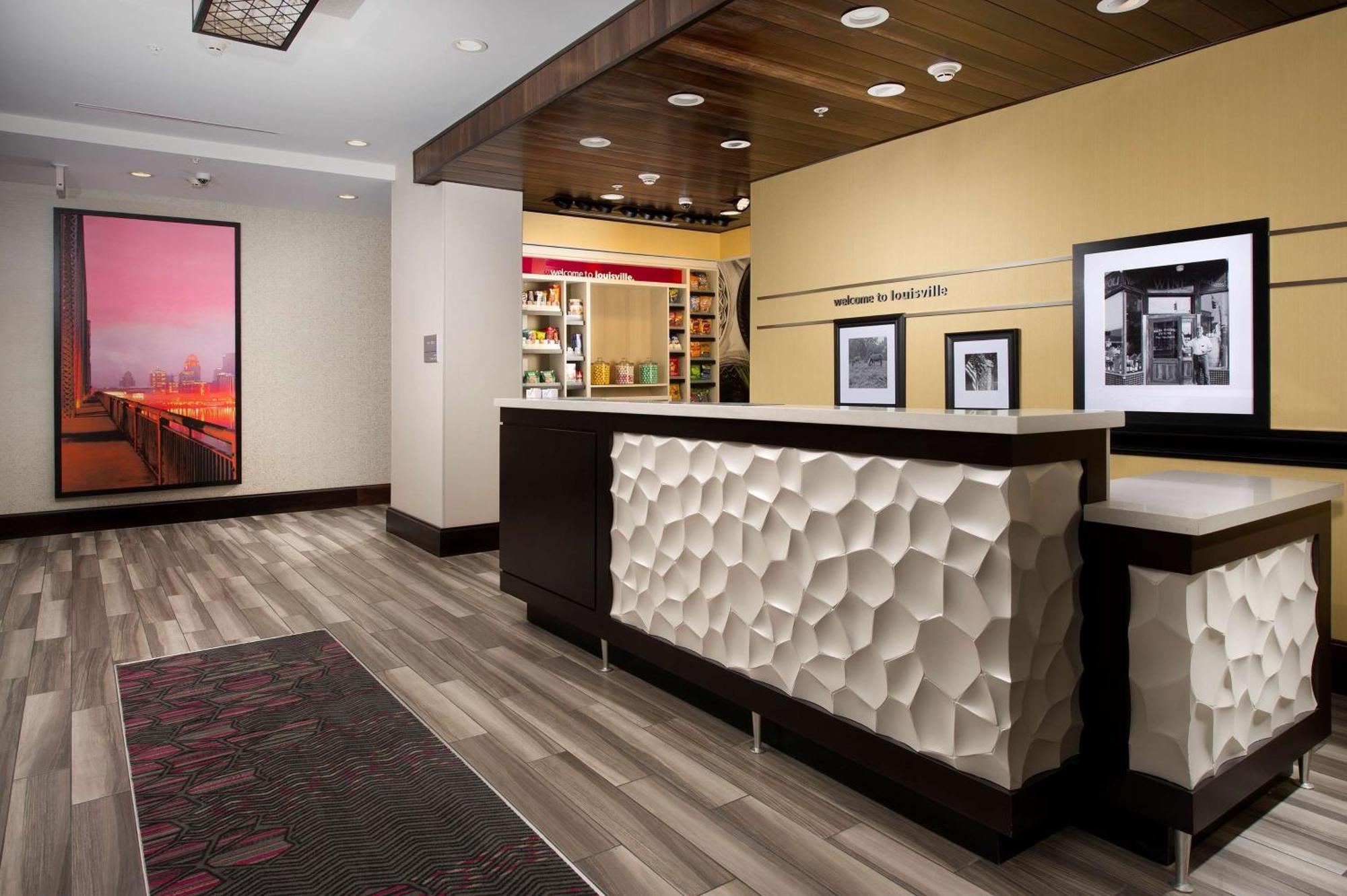 Hampton Inn - Louisville East/ Hurstbourne, KY Eksteriør bilde